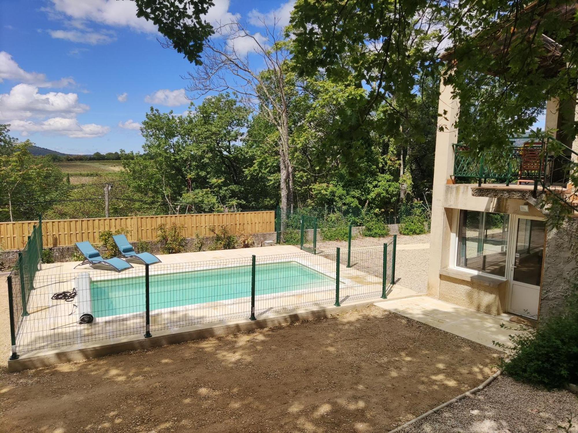 Maison Confortable A Ansouis Dans Le Luberon Exteriör bild